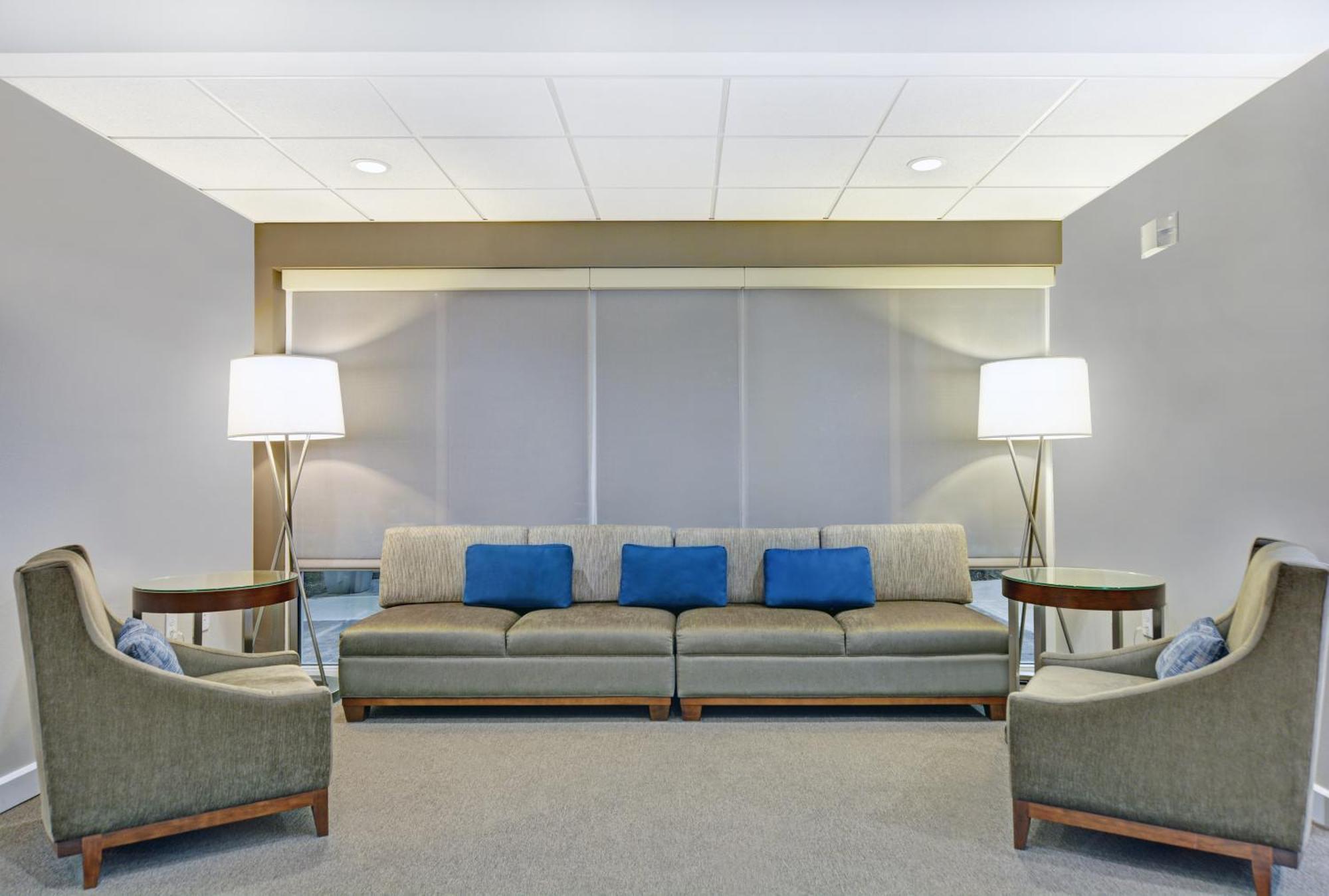 Towneplace Suites By Marriott Jackson Airport/Флоууд Екстериор снимка