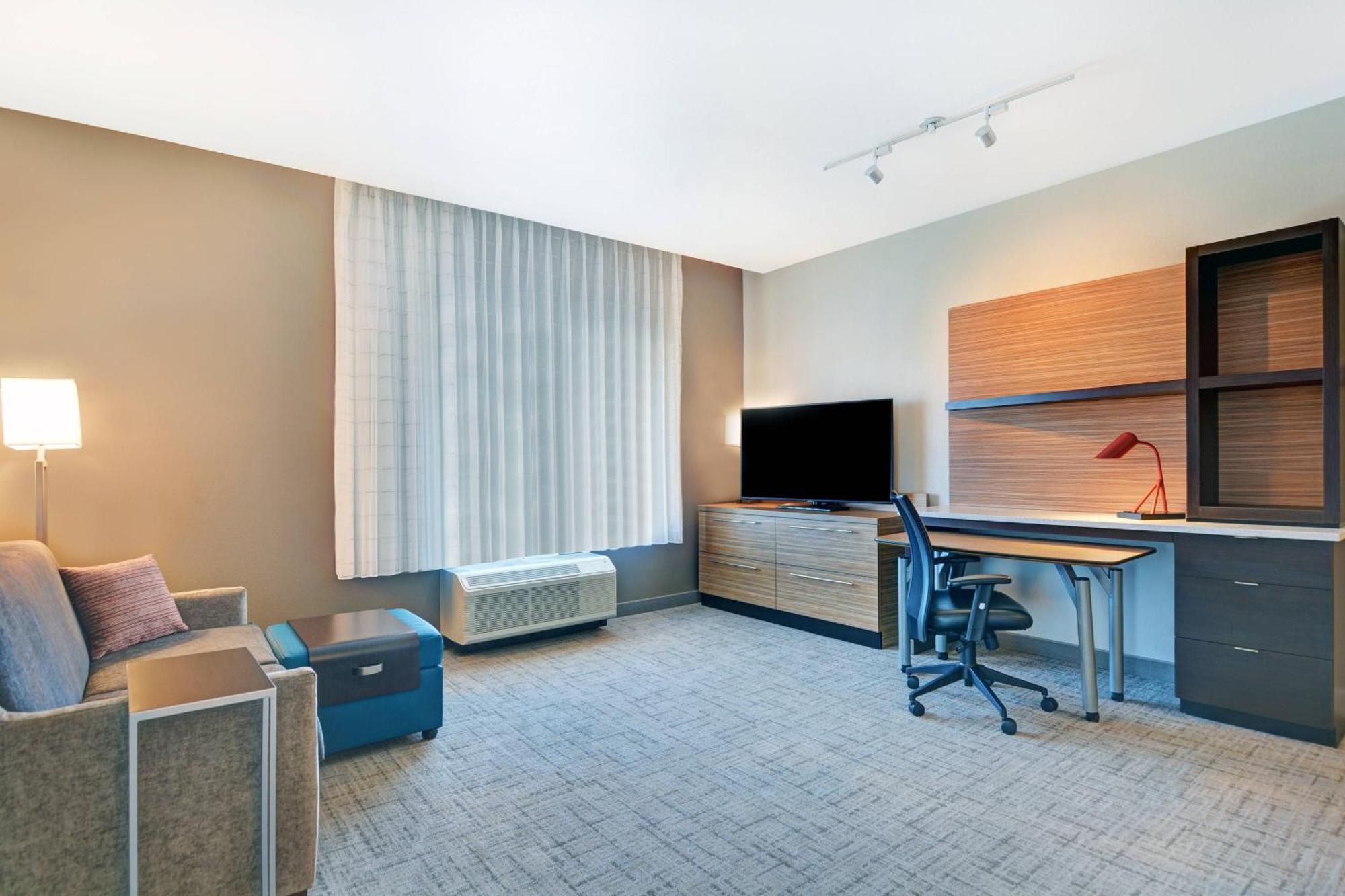 Towneplace Suites By Marriott Jackson Airport/Флоууд Екстериор снимка